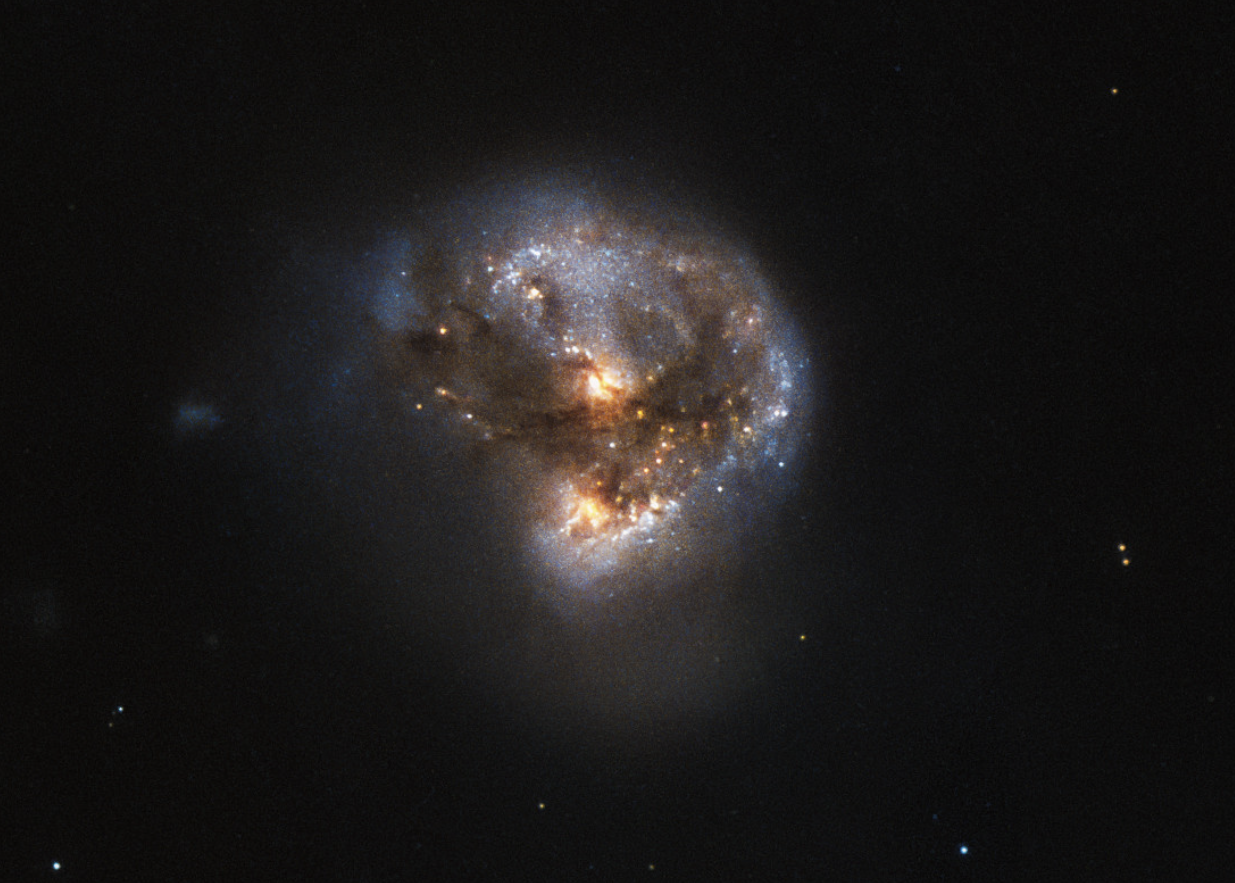 Megamaser: cosmic light show in the universe